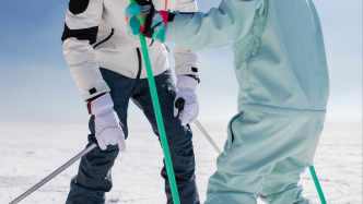 培訓(xùn)5天就拿滑雪教練證？光明日報：雪道之上容不得半點(diǎn)僥幸