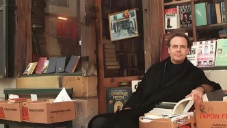 莫迪亞諾：每次聽到某些作家說他們能一口氣寫六個小時，我總是非常羨慕 | 純粹訪談