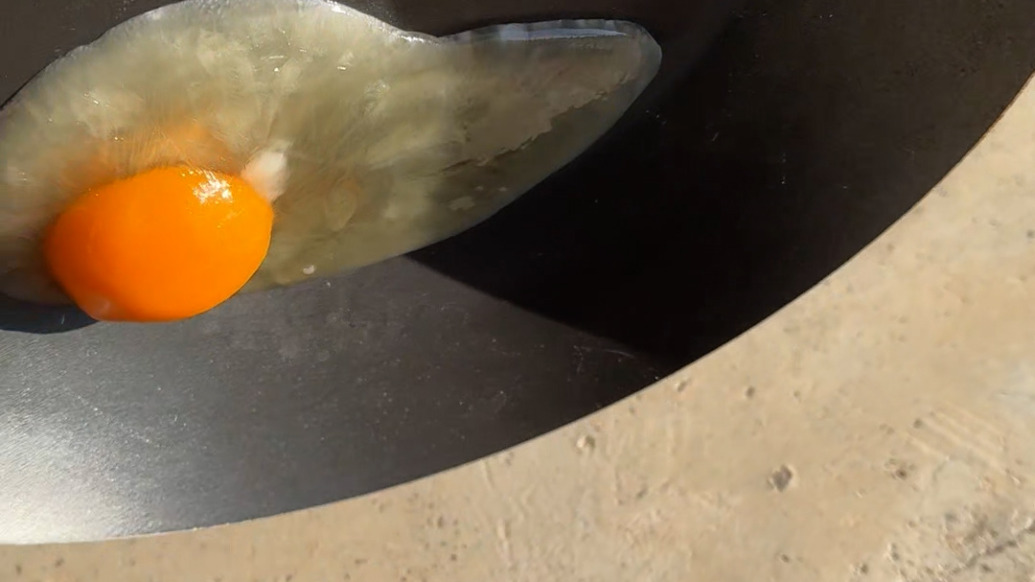 冰锅煎蛋、泡泡速冻……内蒙古达茂旗迎极寒天气，最低气温-33.6℃