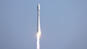 “國家隊+民企”協(xié)同模式繼續(xù)深化，長十二火箭成功發(fā)射低軌19組衛(wèi)星