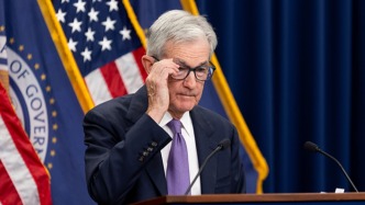 经济日报观察：多家央行为何“干涉”美国内政