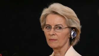 冯德莱恩：美方必须明确尊重格陵兰岛和丹麦主权