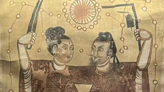 伏羲女?huà)z圖、金面具等新疆重磅文物齊聚上海