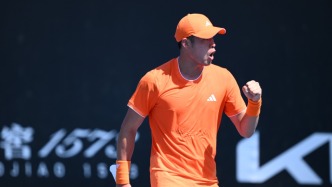 拿下生涯澳网正赛首胜！吴易昺目标瞄准大满贯第二周