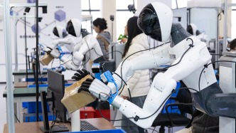 2025年我国工业和信息化领域对经济增长贡献超四成