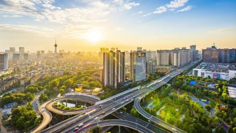 四川去年GDP為67665.34億元，同比增長5.5%