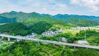 2026年春运将从2月2日开始，全社会跨区域人员流动量和铁路、民航客运量均有望创历史同期新高