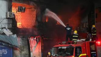 巴基斯坦卡拉奇購物中心火災(zāi)死亡人數(shù)升至60人