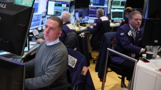 特朗普“TACO交易”再現(xiàn)：美股全線上漲，中國資產(chǎn)走強