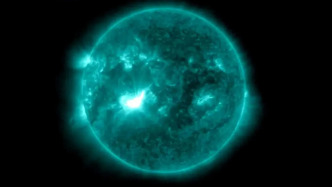 今年首个X级耀斑爆发，专家答“地磁暴‘三问’”