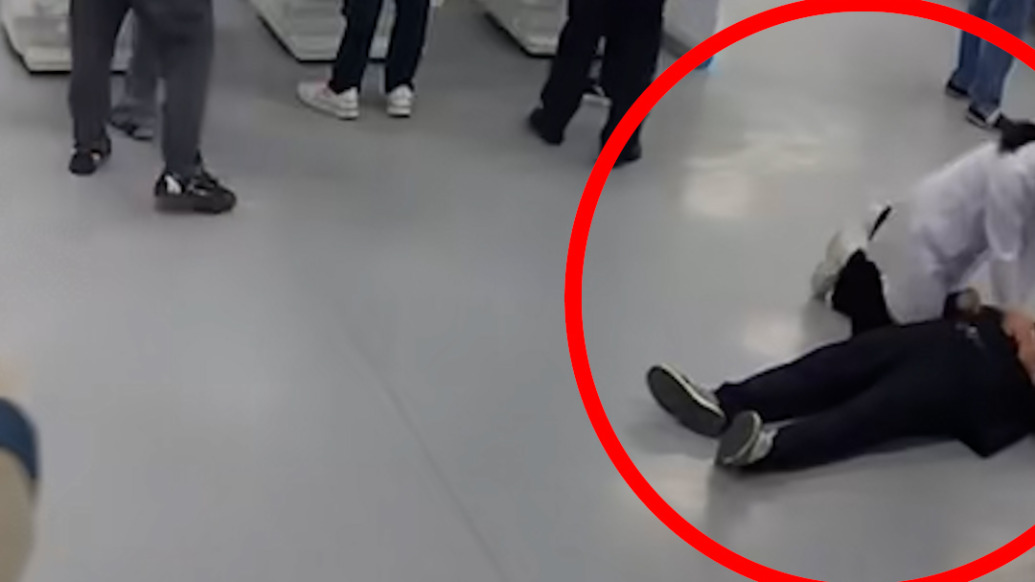 生死时速！老人就诊时一头栽倒，医生30秒冲到现场施救