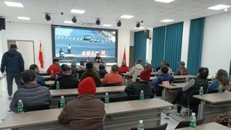 非机动车逆行、闯红灯……上海嘉定“面对面”宣传、加强执法