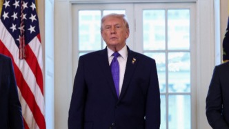 特朗普称可能与伊朗恢复外交沟通