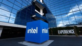 盤后跌超11%！英特爾一季度業(yè)績指引未達(dá)預(yù)期， CEO直言芯片良率未達(dá)標(biāo)準(zhǔn)