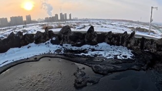 克拉瑪依迎極寒天氣，石油真的“油”被凍到