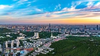 山東去年GDP同比增長5.5%，成為全國第三個GDP突破10萬億元省份