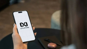 AI手机的终局,“读屏”还是“对话”?