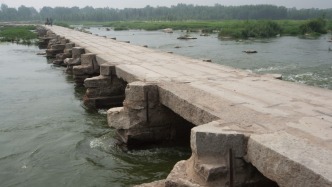 工人日?qǐng)?bào)：為文旅產(chǎn)業(yè)注入“地道的歷史味兒”