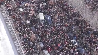 美国明尼阿波利斯爆发大规模集会，要求ICE撤离