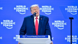 大外交｜格陵蘭島、和平委員會(huì)與搖擺盟友：特朗普的達(dá)沃斯“個(gè)人秀”