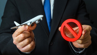 媒體：多人違反“限高令”乘機(jī)被拘，這些人是如何坐上高鐵飛機(jī)的？ 