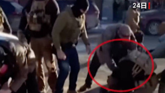 視頻丨目擊者：美國執(zhí)法人員槍擊男子后未對其急救，而是在數(shù)槍眼