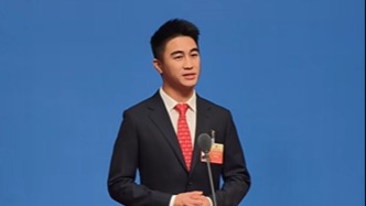 何猷君已任海南省政協(xié)委員，此前已任湖北省政協(xié)委員