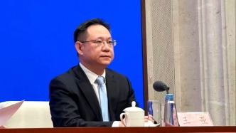 商務(wù)部答澎湃：今年以服務(wù)業(yè)為重點擴(kuò)大市場準(zhǔn)入和開放領(lǐng)域，支持外資企業(yè)延伸價值鏈