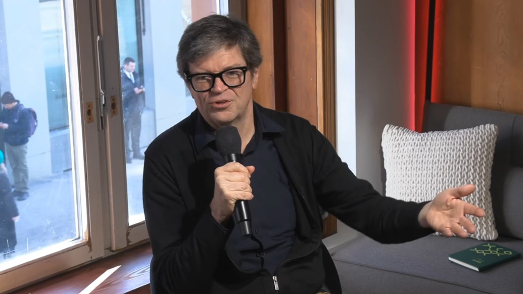 楊立昆：目前沒有一家公司能讓人形機(jī)器人真正具備實(shí)用價(jià)值，現(xiàn)在機(jī)器人的常識(shí)連貓都不如