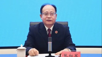 张相军任云南省人民检察院代理检察长，此前任职于最高检