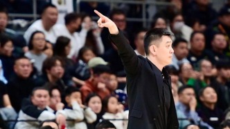 深一度｜四连败后，最懂辽篮的男人转身离开