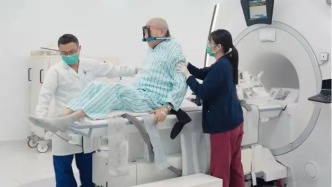 世界首例！他用超聲波“重啟”阿爾茨海默大腦，記憶回來了