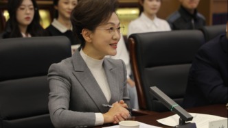 學(xué)術(shù)副校長(zhǎng)海霞推動(dòng)兩大學(xué)術(shù)機(jī)構(gòu)落地河大，一年發(fā)表多篇學(xué)術(shù)文章