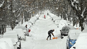 美国冬季风暴已致至少25人死亡