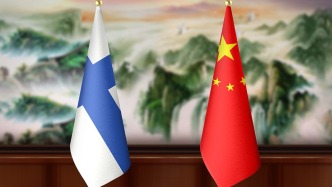 習(xí)近平會(huì)見(jiàn)芬蘭總理奧爾波