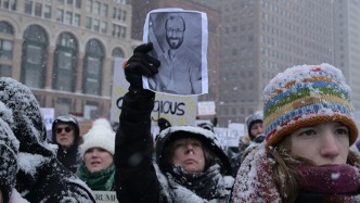 释新闻｜三周两次射杀合法公民，美国ICE执法人员会被起诉吗？