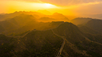 西方國家同中國近期頻密互動(dòng)，新華時(shí)評：“向東看”更是向發(fā)展看、向未來看