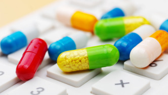 媒體刊文評患者聽AI的話吃錯藥：技術(shù)不是萬能解藥