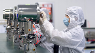 合肥去年GDP为14210亿元，同比增长6.1%