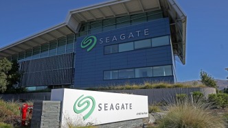 AI拉動硬盤需求！希捷上財季營收增兩成，部分存儲產(chǎn)品產(chǎn)能已排至年末