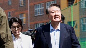 韓國憲政史上前總統(tǒng)夫婦首次同時獲實刑