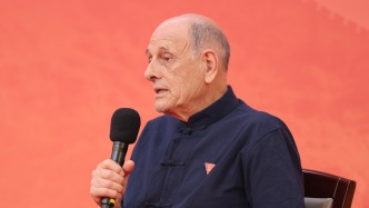 英國教育界友人柯馬凱：英中正逐漸走出過去八年的波折低谷