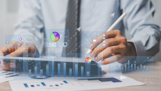 方正证券、中泰证券业绩同日预喜，去年净利至少增75%和40%