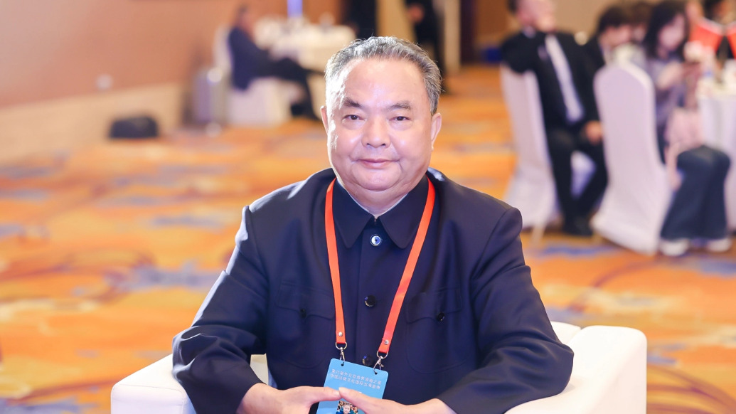 影子调查丨打假“罗大友”时办到与其同款非遗证书，挖出背后的办假证网站