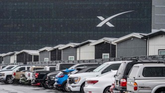 传出IPO消息后，SpaceX再被曝正考虑与特斯拉或xAI整合