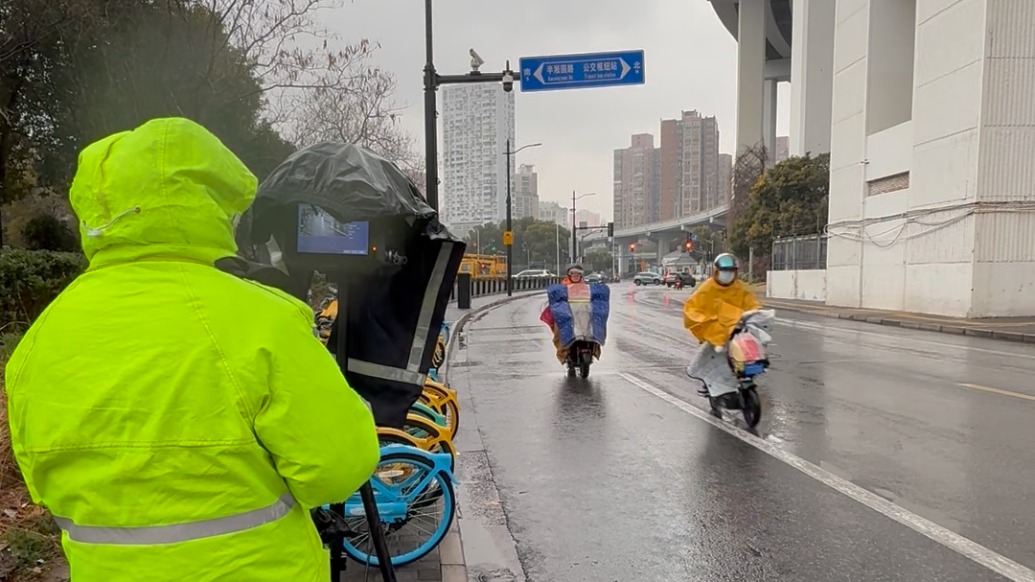 上海嚴(yán)查非機(jī)動車超速：“電子警察”抓拍，實(shí)行階梯式處罰