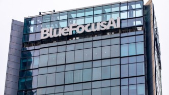 蓝色光标董事长赵文权拟减持套现逾4亿元，公司股价年内已翻倍