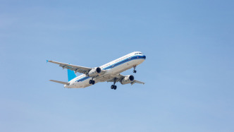 民航持續(xù)回暖：南航、海航預(yù)計(jì)去年歸母凈利實(shí)現(xiàn)扭虧為盈，東航凈虧大幅收窄