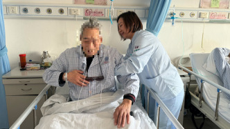 当住院患者有了“临时家人”｜上海“免陪照护”试点一周年①