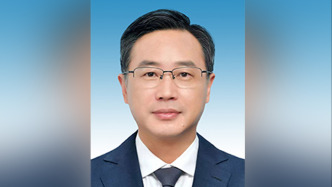 重慶市南岸區(qū)委書記許洪斌當(dāng)選重慶市人大常委會(huì)副主任